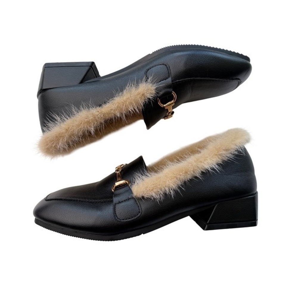 Yizical Loafers Faux Fur Trim Horsebit Black Block Heel Dark‎ Academia Size 37